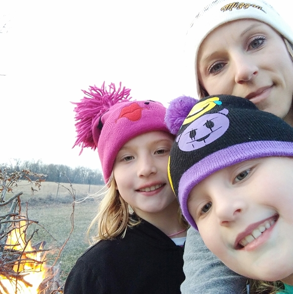 Meet your Posher, Stephanie - Picture 5 of 15